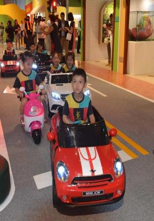 Fun城市展示廳－兒童電動汽機車收費體驗設施